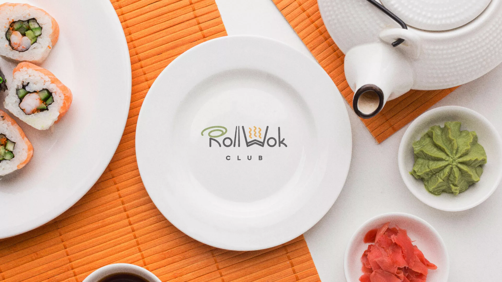 Разработка логотипа и фирменного стиля в Киришах для суши-бара «Roll Wok Club» Разработка логотипа и фирменного стиля в Киришах для суши-бара «Roll Wok Club»